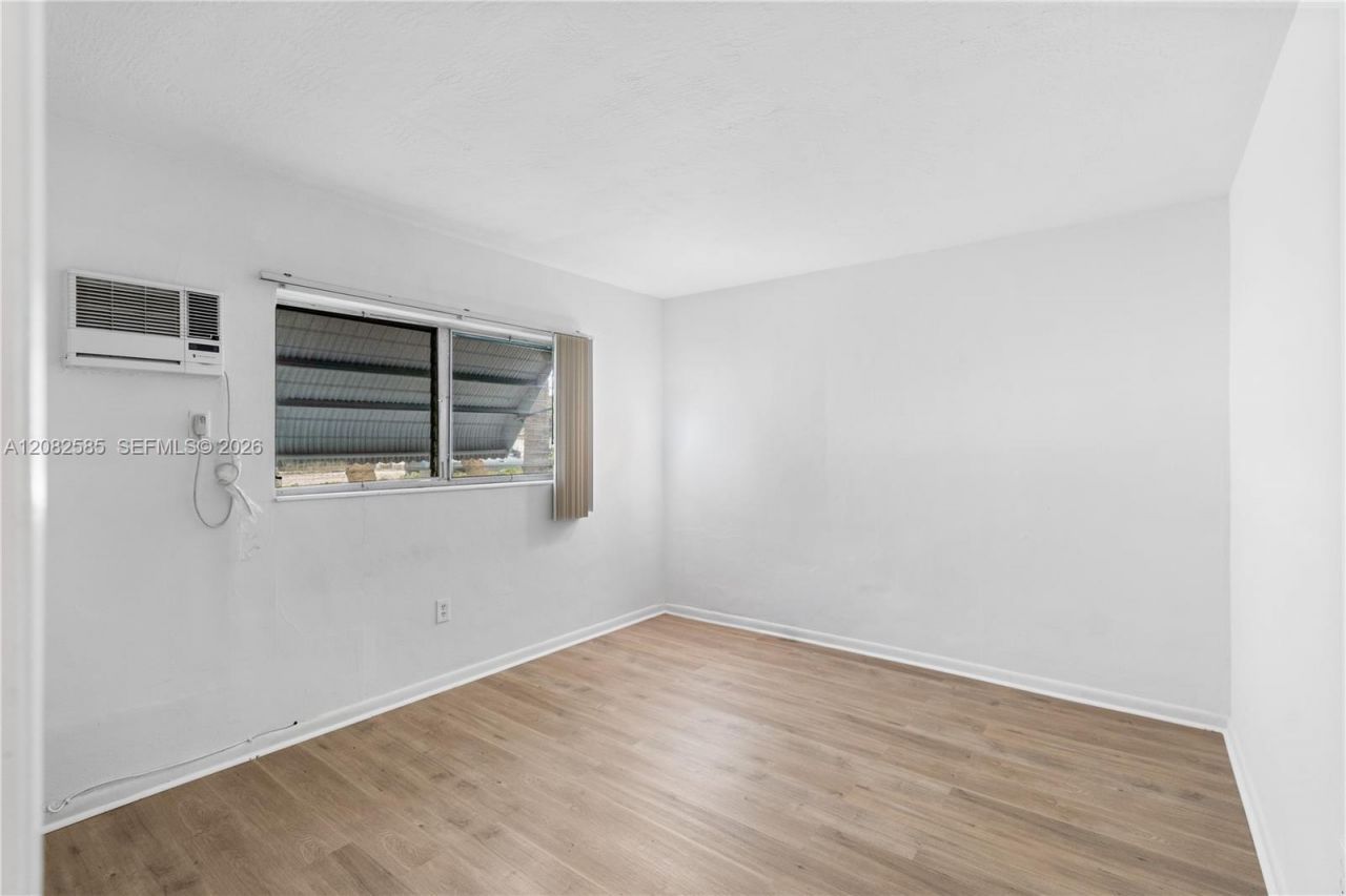 12655 NE 16th Ave, Unit 16, North Miami, FL 33161 Photo