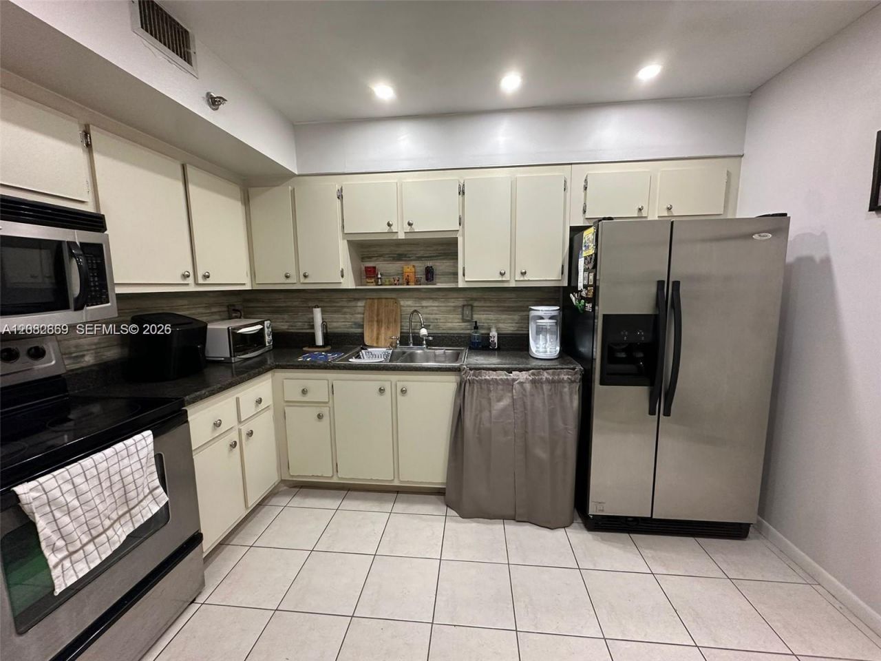 901 Hillcrest Dr, Unit 215, Hollywood, FL 33021 Photo