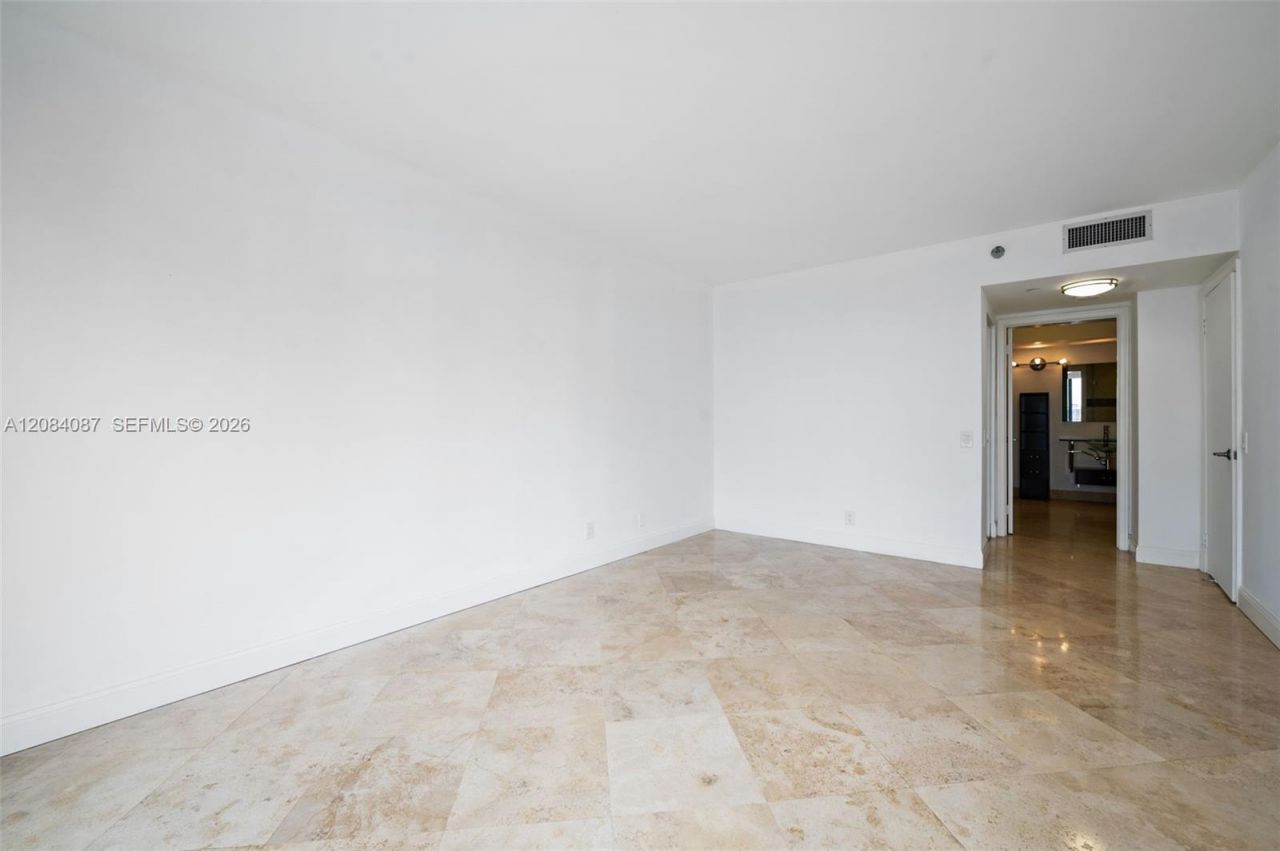 3640 Yacht Club, Unit 1807, Aventura, FL 33180 Photo