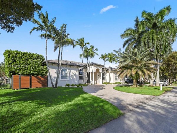 8095 SW 187th St , Cutler Bay, FL 33157