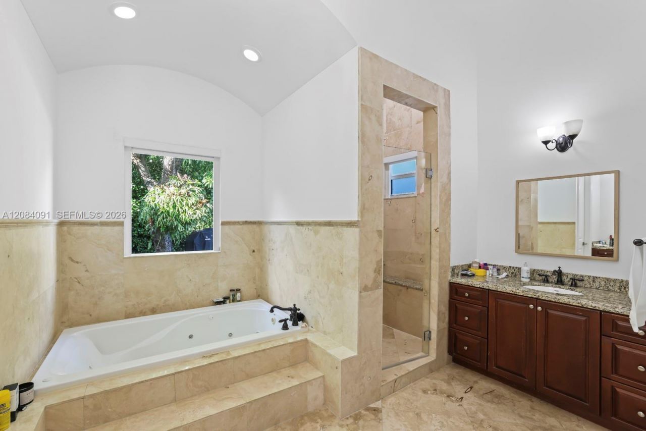 8095 SW 187th St, Cutler Bay, FL 33157 Photo