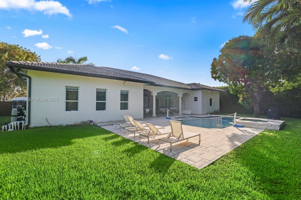 8095 SW 187th St, Cutler Bay, FL 33157 Photo