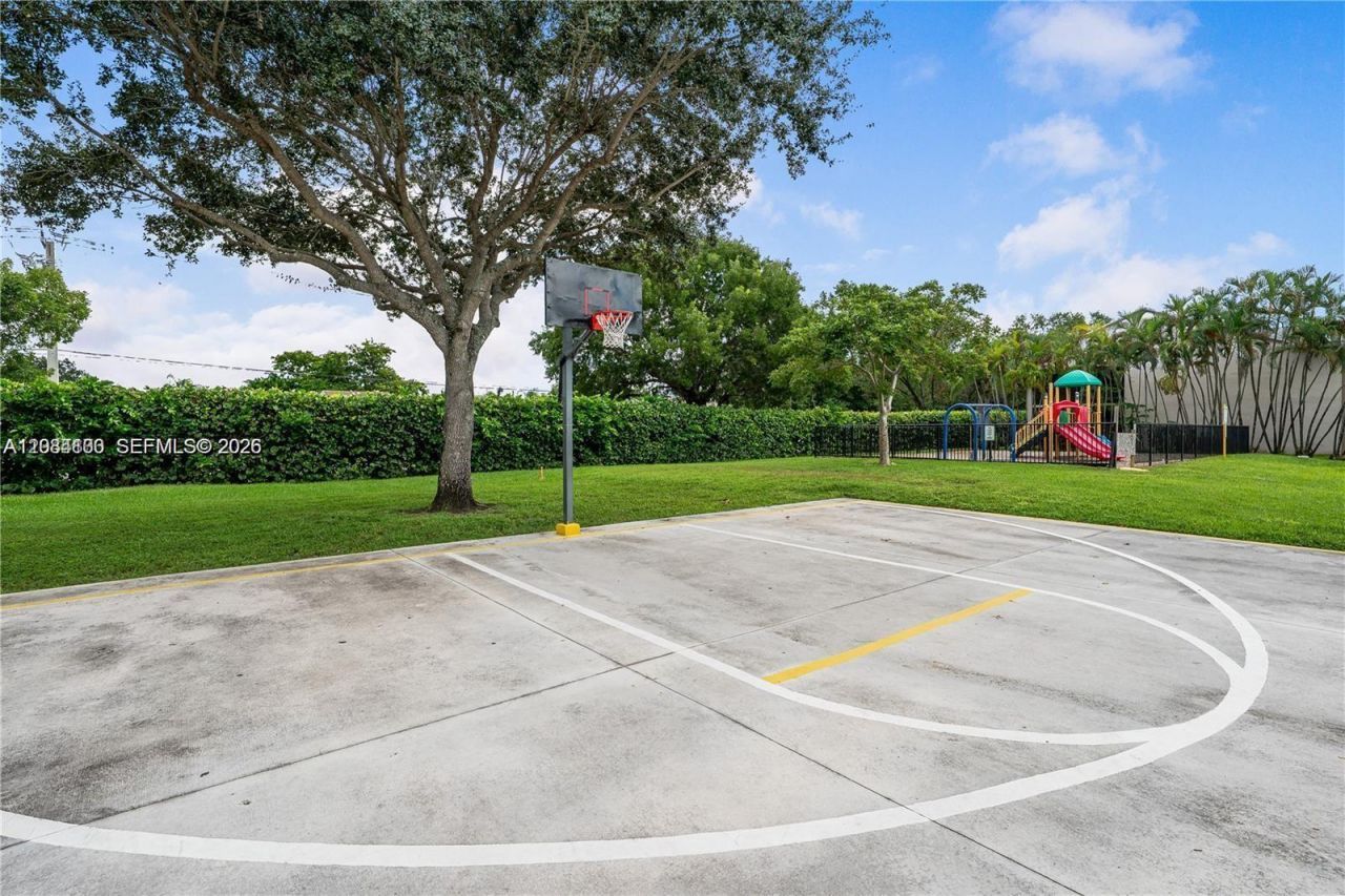 1022 Adams Ave, Unit 1022C, Homestead, FL 33034 Photo