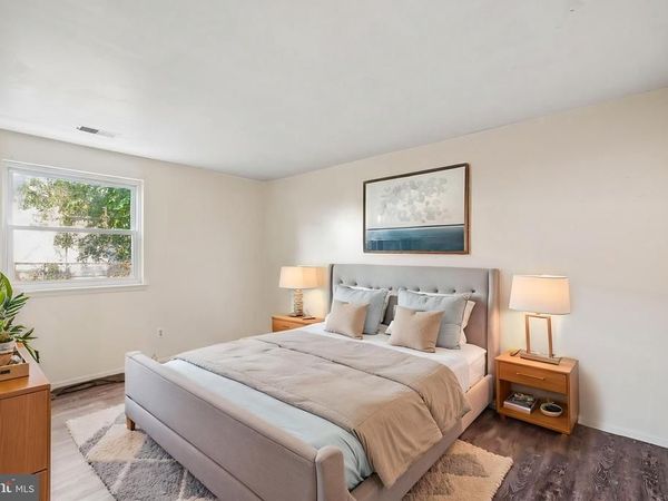 2827 NORCROSS LANE , PHILADELPHIA, PA 19114
