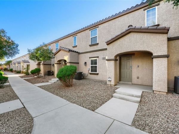 4598 Woolcomber Street , Las Vegas, NV 89115