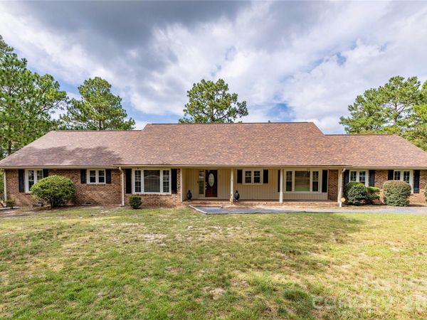 7 Buckhorn Road , Jackson Springs, NC 27281