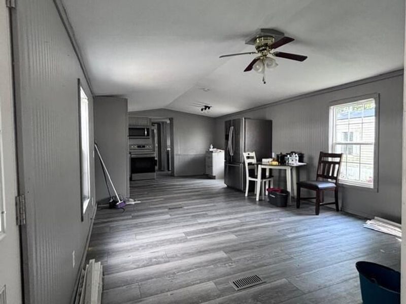 333 Greenbriar Lane E, Hebron, OH 43025 Photo 10