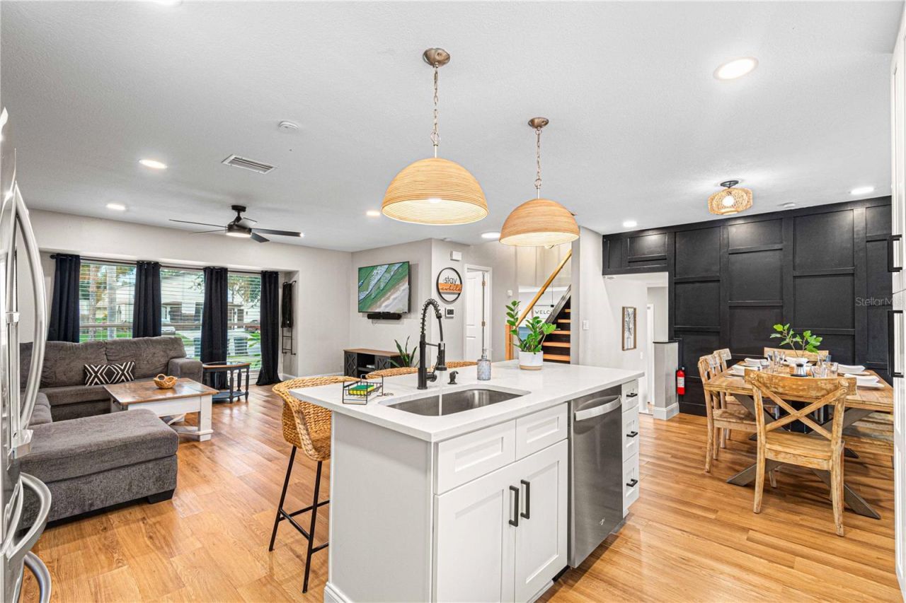 7501 Rustic Drive , Tampa, FL 33634 Photo