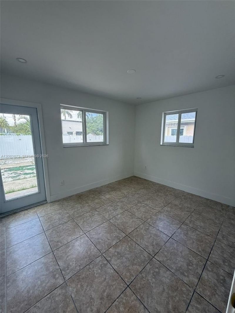 6609 SW 1st Ct, Pembroke Pines, FL 33023 Photo