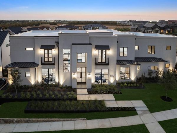 3385 Tuscan Oaks Drive , Frisco, TX 75034