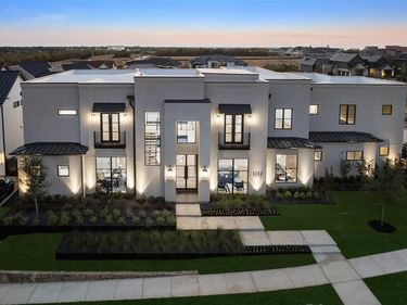 3385 Tuscan Oaks Drive, Frisco, TX 75034