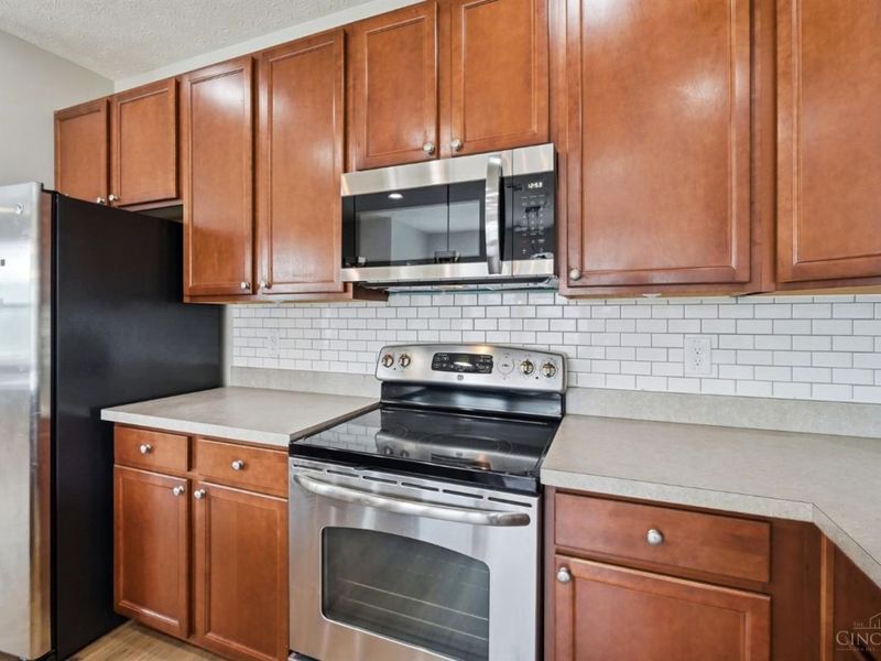 692 Hafton Court, Maineville, OH 45039 Photo 14