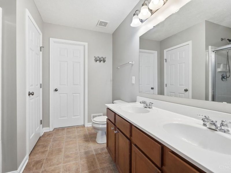 692 Hafton Court, Maineville, OH 45039 Photo 30
