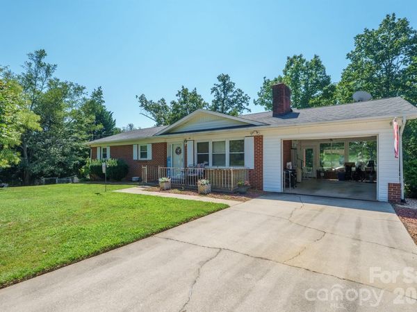 97 Willow Court, Taylorsville, NC 28681