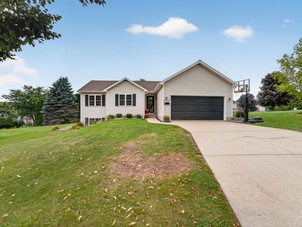 113 Terrace Court, Mount Horeb, WI 53572