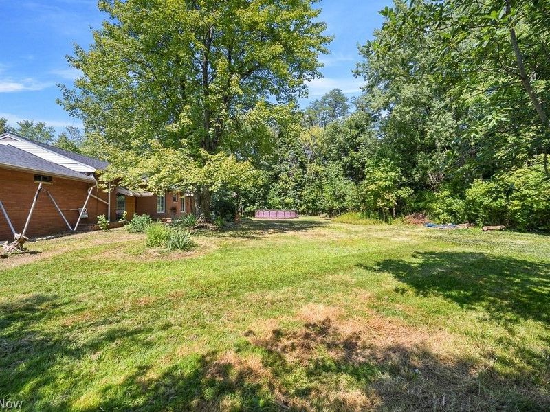 355 S Chillicothe Road, Aurora, OH 44202 Photo 4
