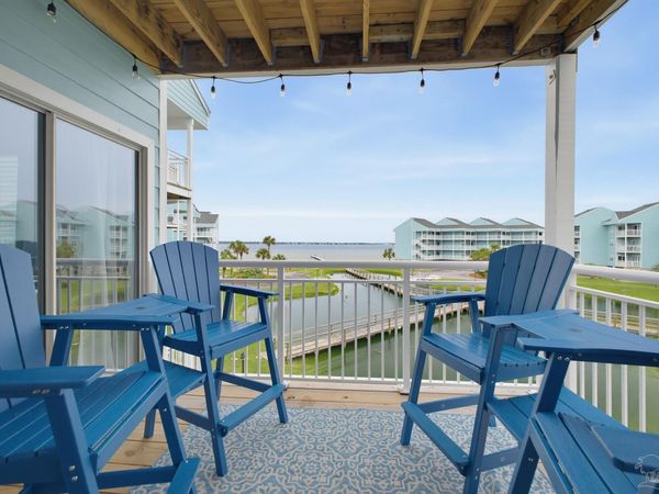 1150 Ft Pickens Rd, Unit D-6, Pensacola Beach, FL 32561