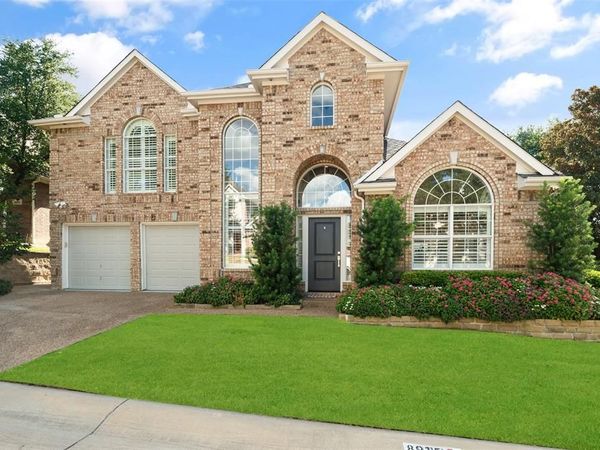 8915 White Pine Lane , Dallas, TX 75238
