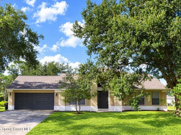 1886 Wildcat Avenue SE, Palm Bay, FL 32909