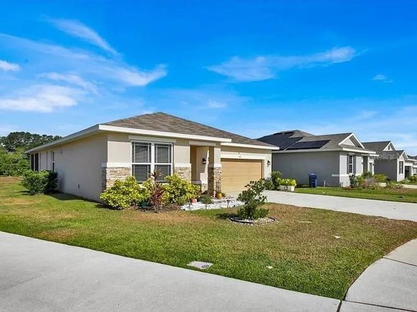380 LAKE SMART CIRCLE , WINTER HAVEN, FL 33881
