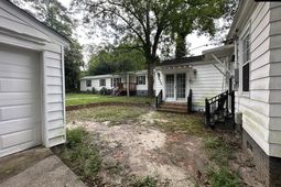 102 Ferrell Drive photo 4