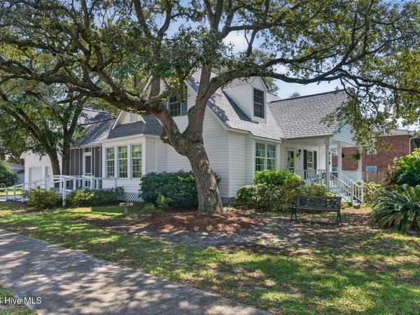 418 Sellers Street , Oak Island, NC 28465
