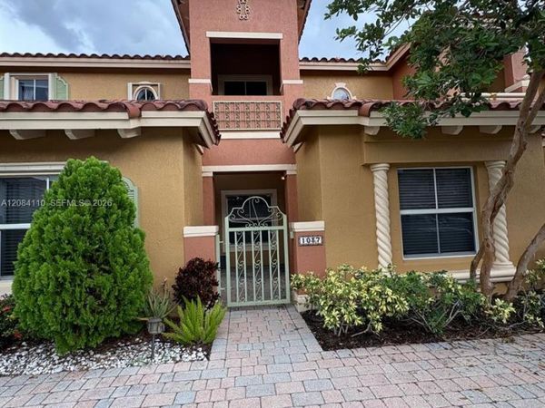 1037 SW 143rd Ave , Unit 1305, Pembroke Pines, FL 33027