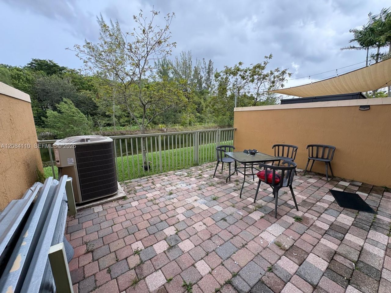 1037 SW 143rd Ave, Unit 1305, Pembroke Pines, FL 33027 Photo