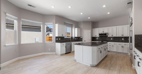 1139 Fuggles Drive, Sparks, NV 89441 Photo