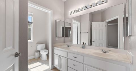 1139 Fuggles Drive, Sparks, NV 89441 Photo