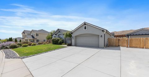 1139 Fuggles Drive, Sparks, NV 89441 Photo