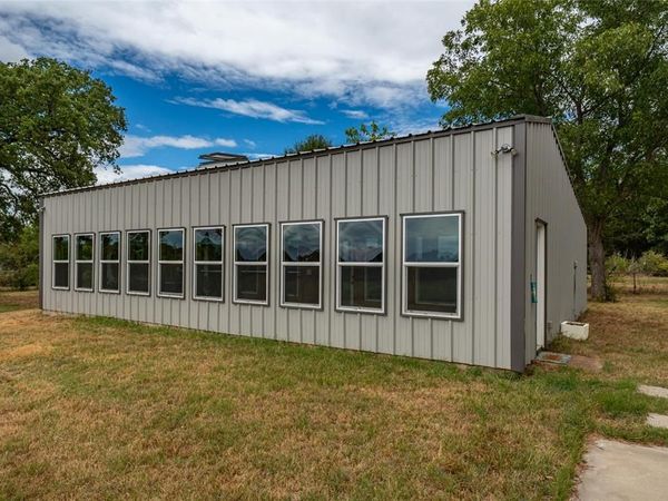 6899 TX-19 Highway, Palestine, TX 75803
