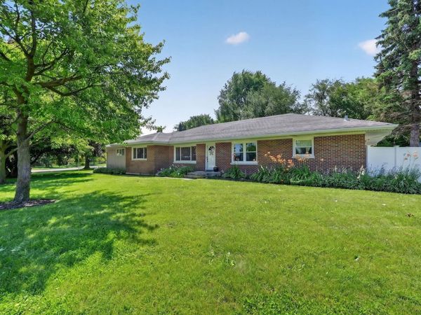 2230 N 1st Street , DeKalb, IL 60115