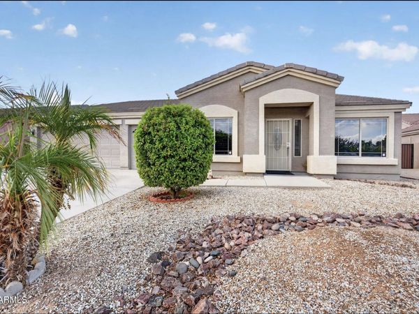 8566 W KEIM Drive, Glendale, AZ 85305