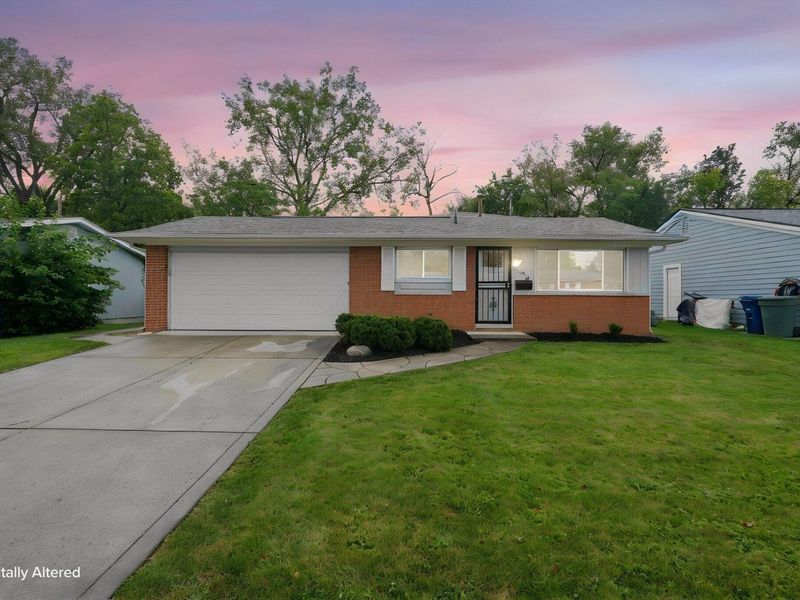 1600 Deporres Drive, Columbus, OH 43219 Photo 2