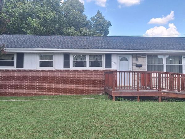 1808 Hermitage Drive, Kingsport, TN 37664