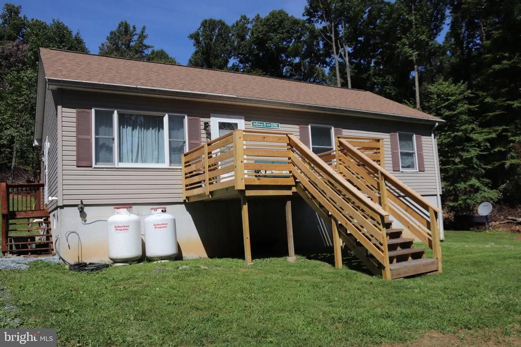 1395 J GREEN RIDGE ROAD , ORRTANNA, PA 17353