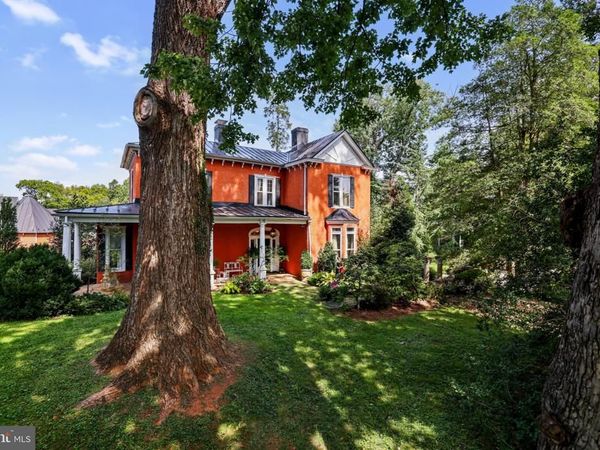 330 ALEXANDRIA PIKE , WARRENTON, VA 20186