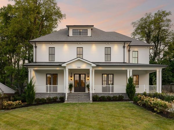 2301 Warfield Ln, Nashville, TN 37215