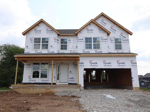1095 Jeffrey Lane , Grove City, OH 43123