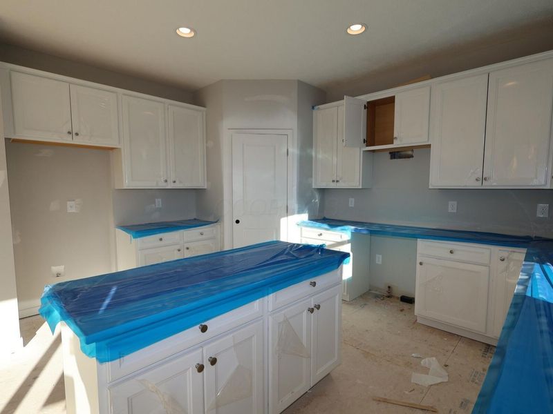1095 Jeffrey Lane, Grove City, OH 43123 Photo 7
