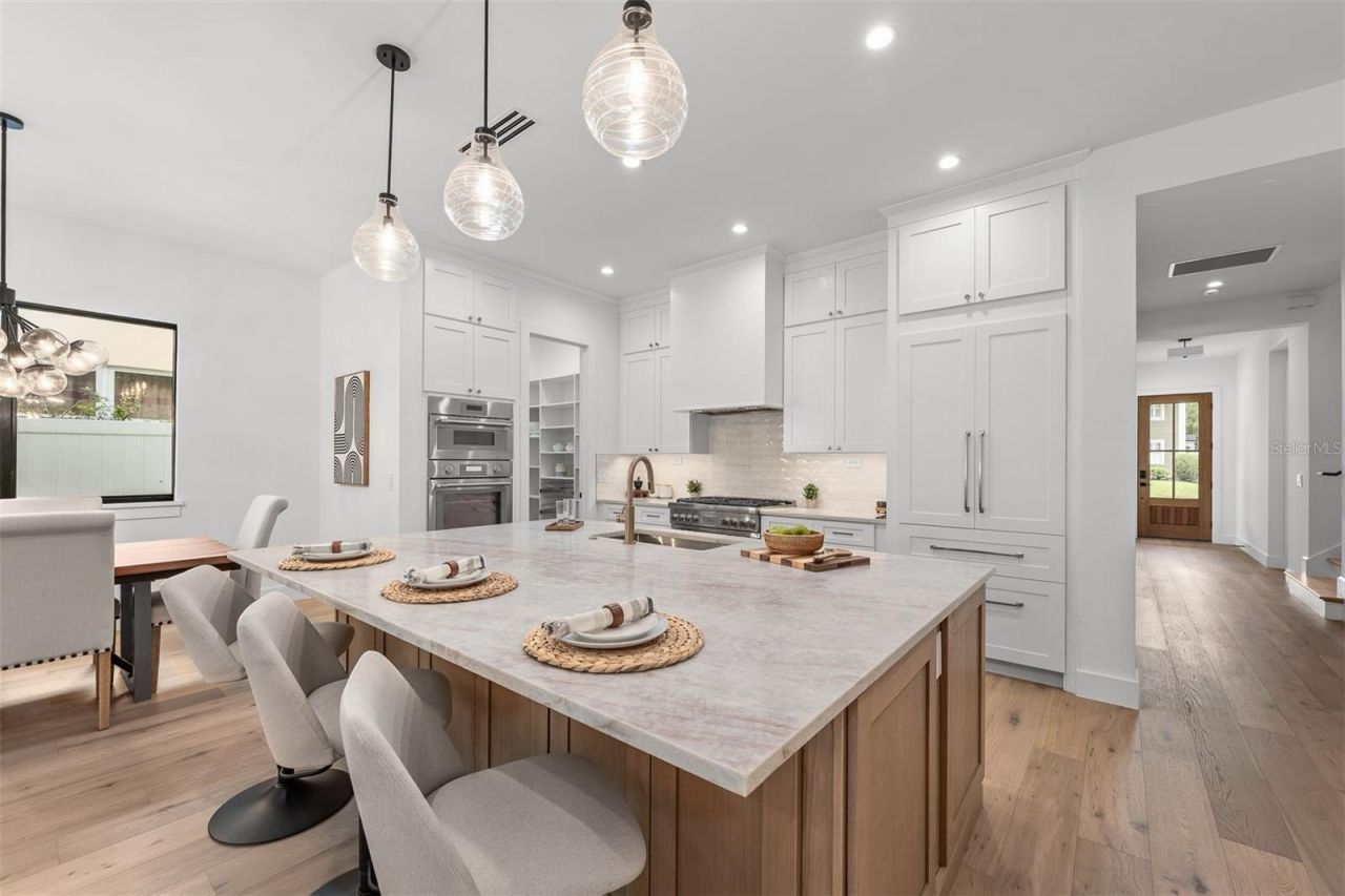 10 W Harvard Street, Orlando, FL 32804 Photo