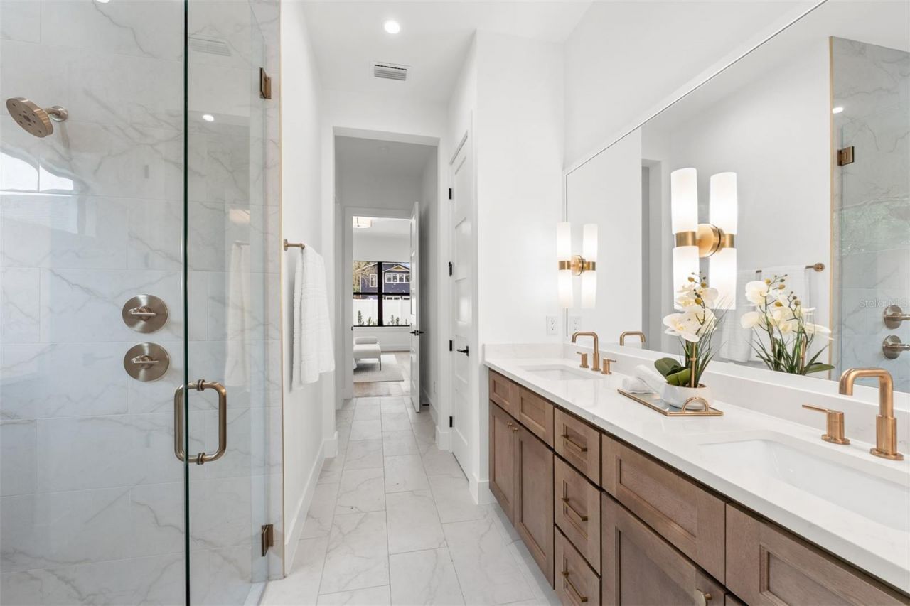 10 W Harvard Street, Orlando, FL 32804 Photo