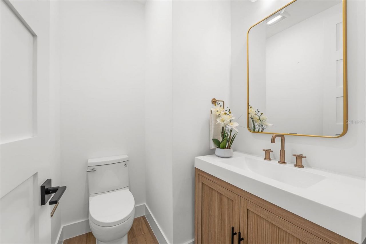10 W Harvard Street, Orlando, FL 32804 Photo