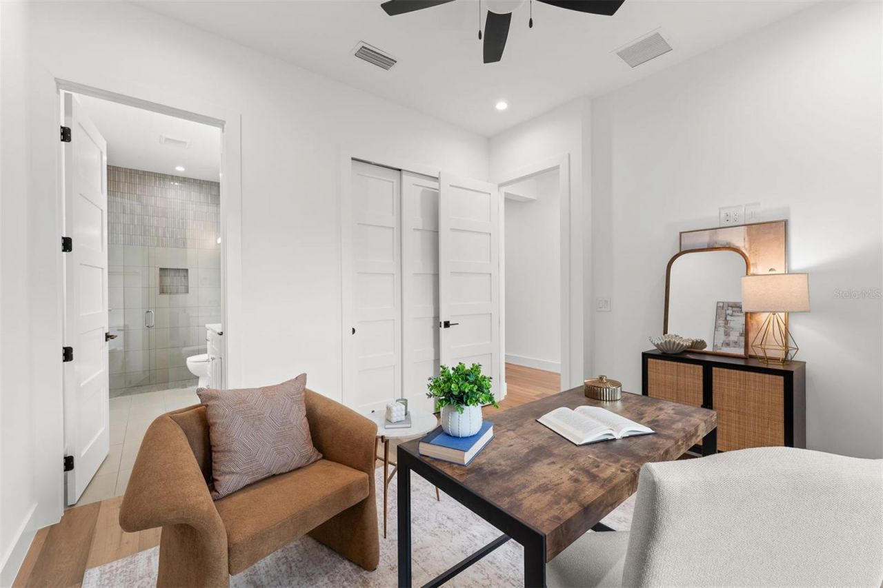 10 W Harvard Street, Orlando, FL 32804 Photo