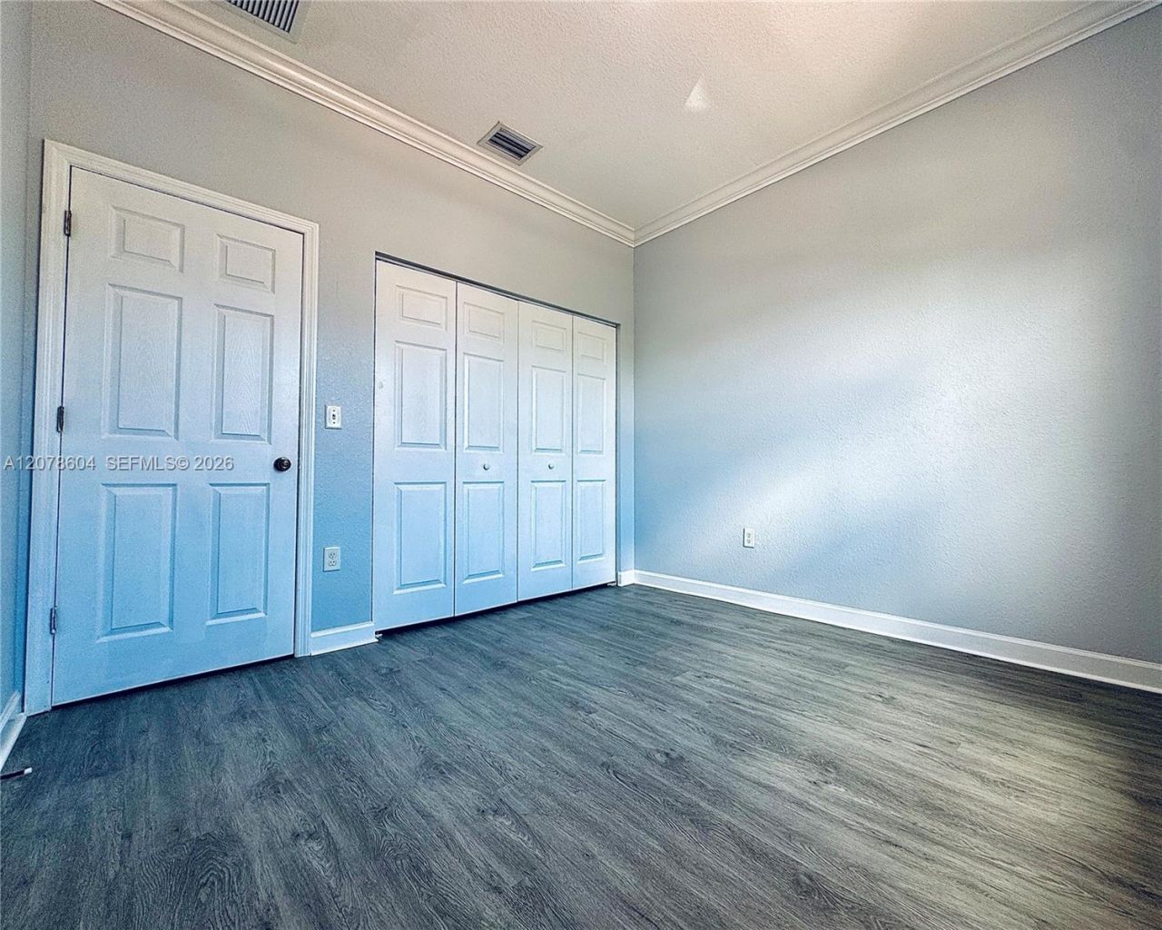 1035 NE 207th Ter , Miami, FL 33179 Photo