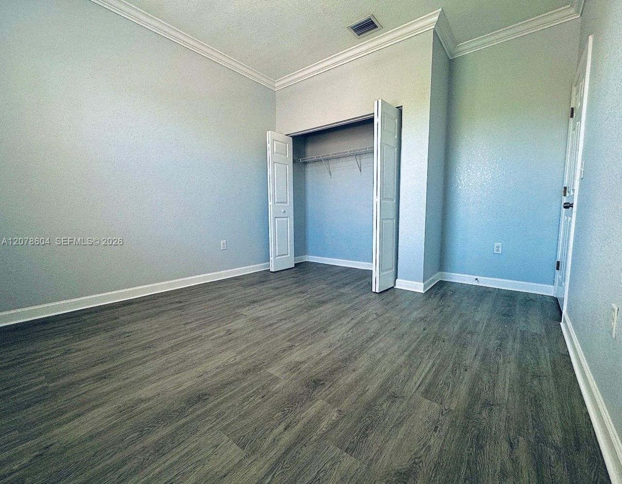 1035 NE 207th Ter , Miami, FL 33179 Photo