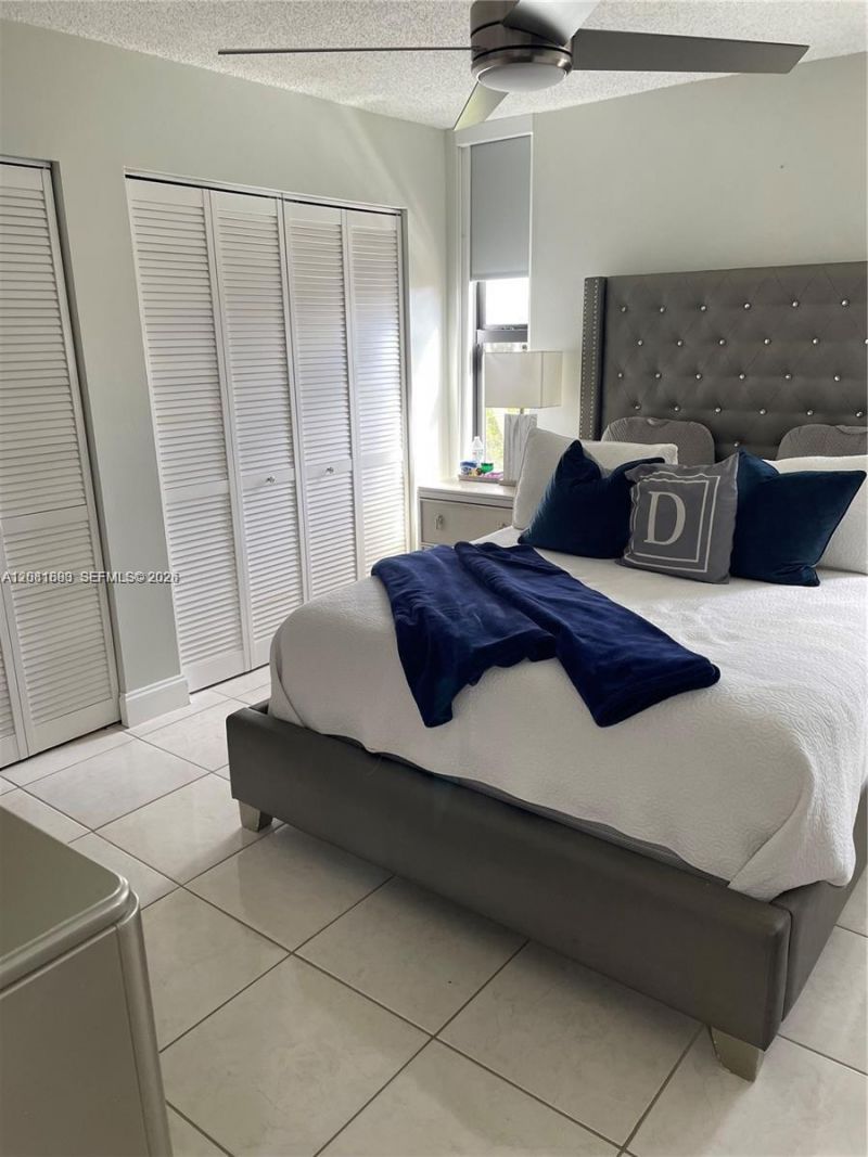 9410 W Flagler St , Unit 410, Miami, FL 33174 Photo