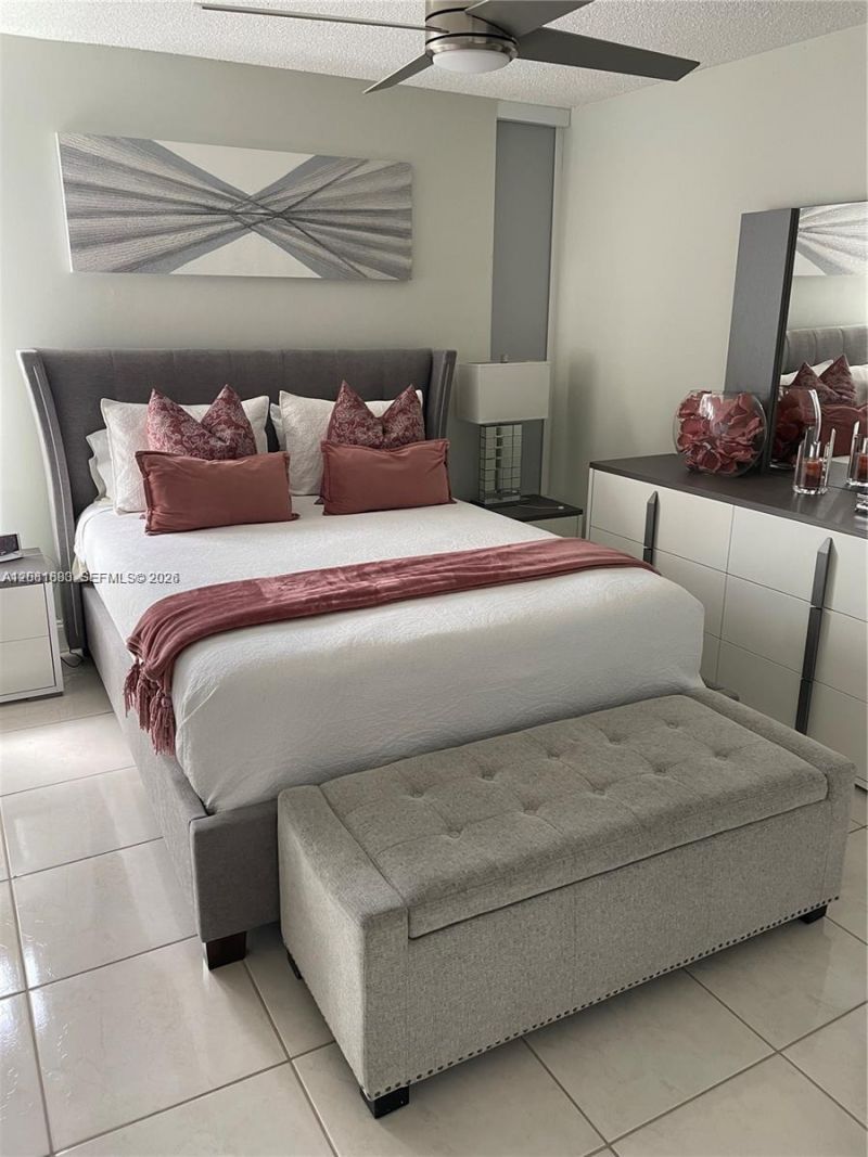 9410 W Flagler St , Unit 410, Miami, FL 33174 Photo