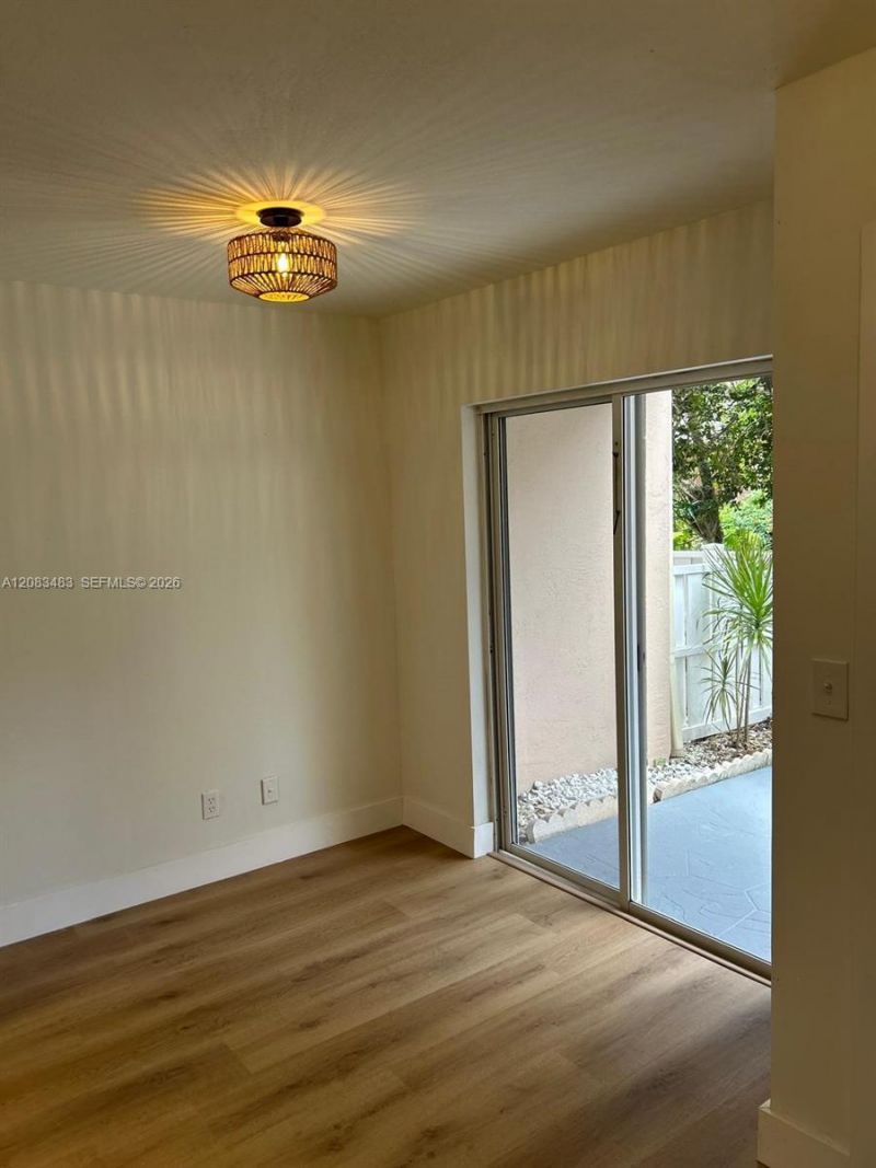 7245 S Devon Dr , Unit 112, Tamarac, FL 33321 Photo